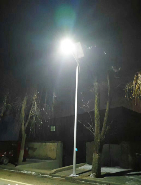 积石山县措美太阳能路灯项目