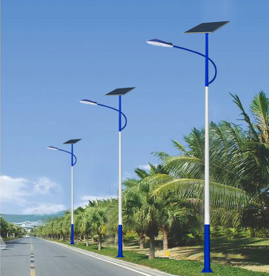 措美太阳能路灯.jpg